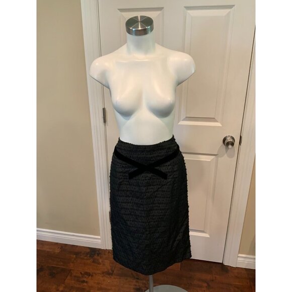 Nanette Lepore Black Knubby Body Pencil Skirt w/ Velvet Trim, Size 6 - Picture 1 of 7